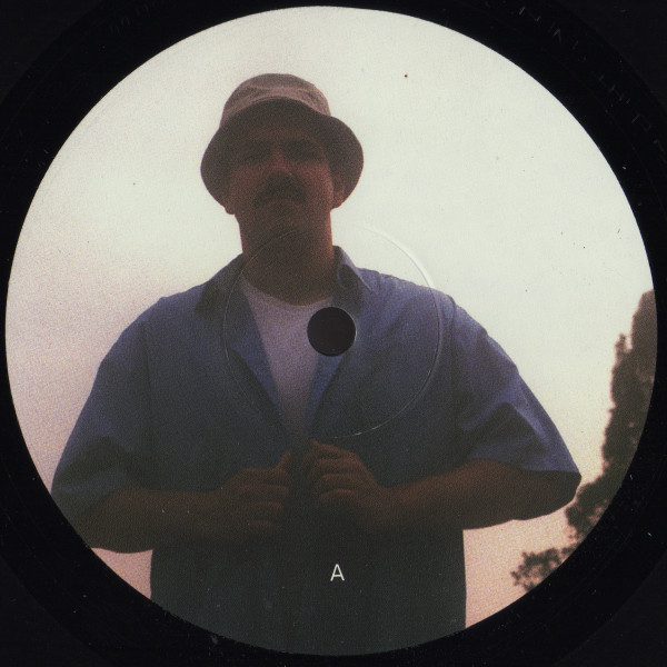 Zopelar - Universo | Apron Records (APRON 44) - 3 Zopelar - Universo | Apron Records (APRON 44) - 3