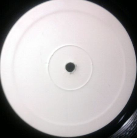 Haji & Emanuel Present 11th Dimension - Beat Goes On | Loud Bit Records (LB 126) - 2