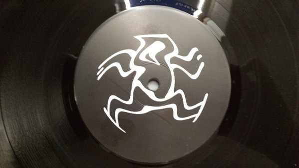 Alcatraz - Giv Me Luv 07 | Yoshitoshi Recordings (YR135) - 3 Alcatraz - Giv Me Luv 07 | Yoshitoshi Recordings (YR135) - 3
