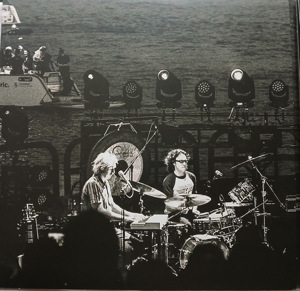 King Gizzard And The Lizard Wizard - Acoustic Gizzard Live In Detroit 2024 | The Reverberation Appreciation Society (RVRB-094) - 2