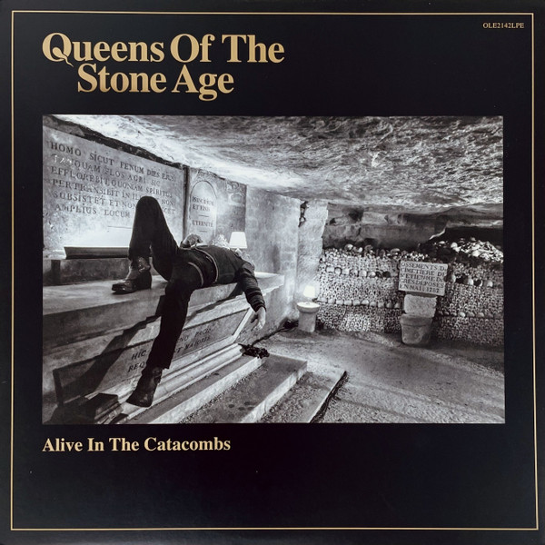 Queens Of The Stone Age - Alive In The Catacombs | Matador (OLE2142LPE) - main