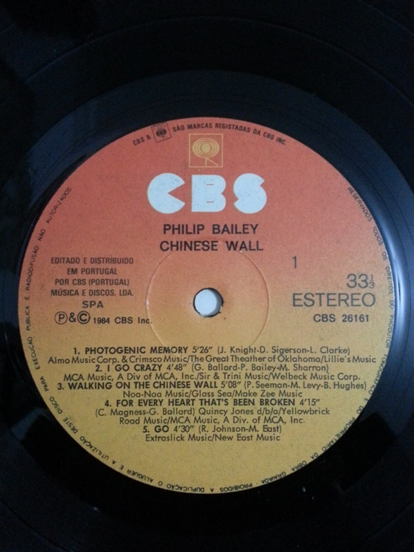Philip Bailey - Chinese Wall | CBS (CBS 26161) - 3