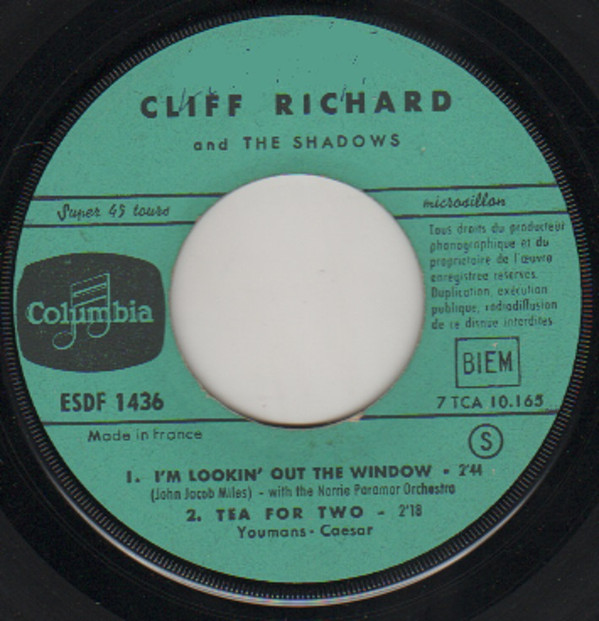 Cliff Richard & The Shadows - I'm Lookin' Out The Window / Do You Want To Dance | Columbia (ESDF 1436) - 2