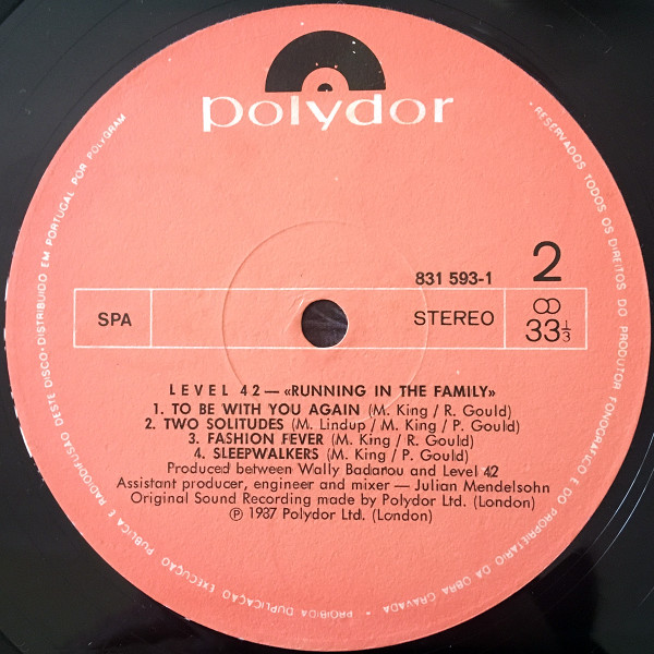 Level 42 - Running In The Family | Polydor (831 593-1) - 4