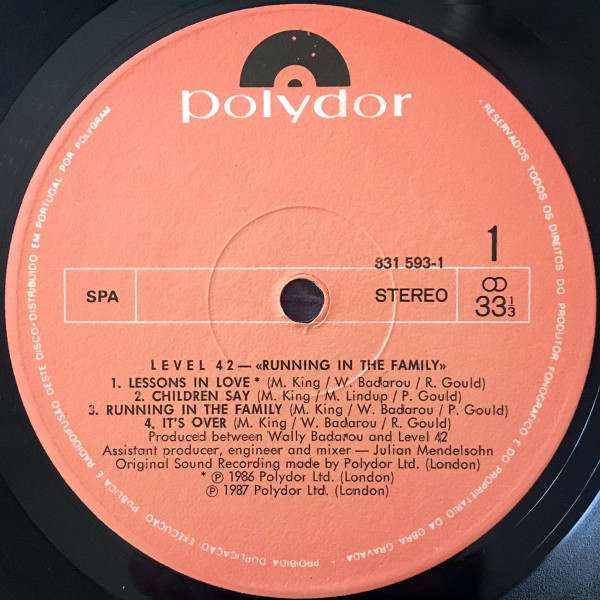 Level 42 - Running In The Family | Polydor (831 593-1) - 3