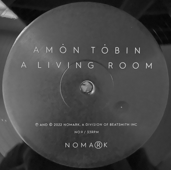 Amon Tobin - A Living Room (Music From Meow Wolf's Omega Mart) | Nomark Records (NO.9) - 3
