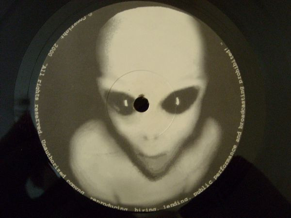 DJ Mill & Manuel T. - Concept Of Hard | UFO Recordings (UR001) - 3