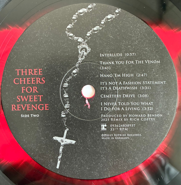 My Chemical Romance - Three Cheers For Sweet Revenge | Reprise Records (093624838937) - 4