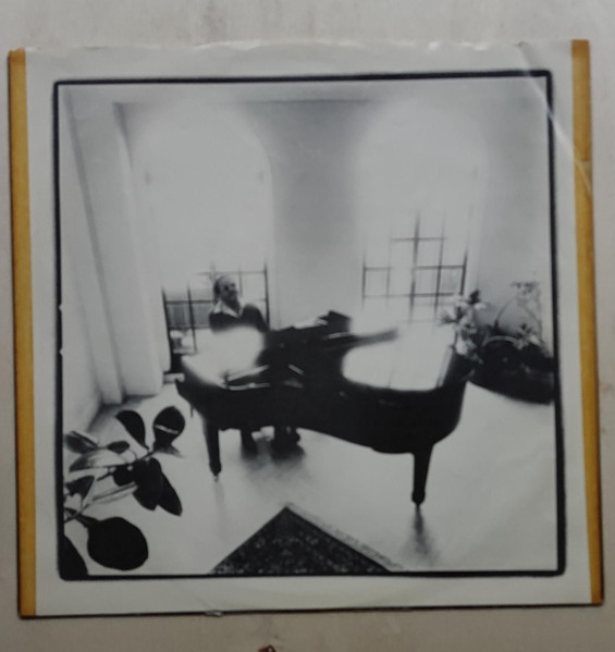 Lonnie Liston Smith - Love Is The Answer | Columbia (JC 36373) - 3