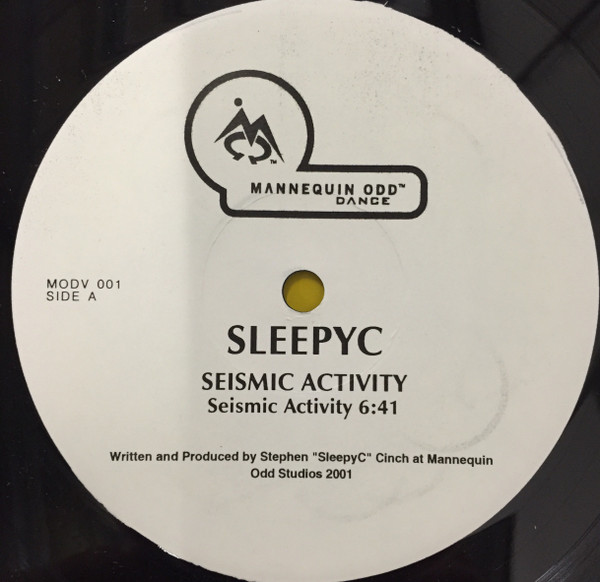 Sleepy C - Seismic Activity | Mannequin Odd Dance (MODV 001) - 2