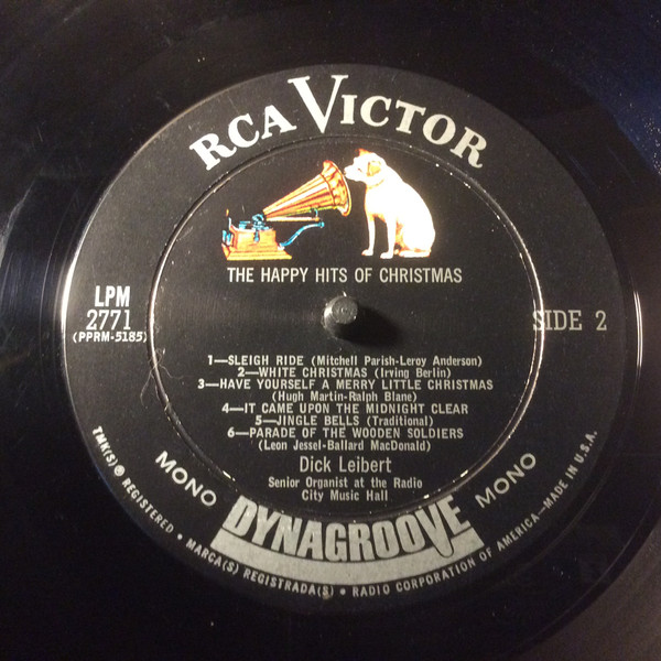 Dick Leibert - The Happy Hits Of Christmas | RCA Victor (LPM-2771) - 4