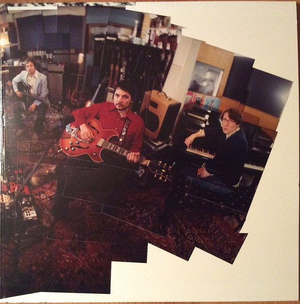 Wilco - Sky Blue Sky | Nonesuch (131388-1) - 3 Wilco - Sky Blue Sky | Nonesuch (131388-1) - 3