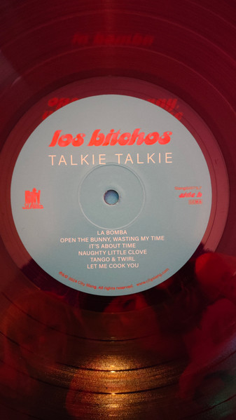 Los Bitchos - Talkie Talkie | City Slang (SLANG50571X) - 4 Los Bitchos - Talkie Talkie | City Slang (SLANG50571X) - 4