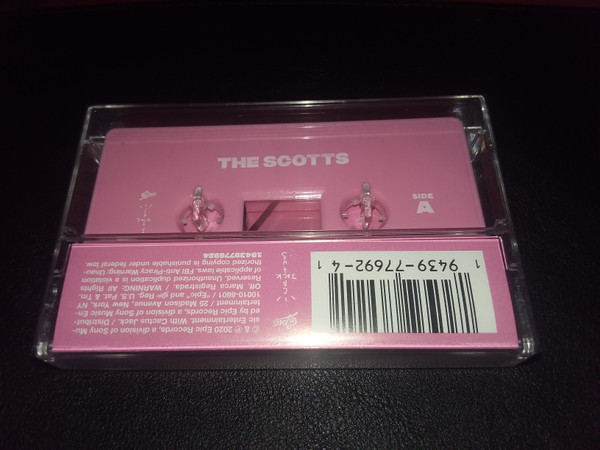THE SCOTTS - The Scotts | Epic (19439776924) - 2