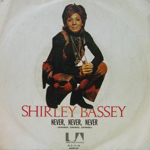 Shirley Bassey - Never, Never, Never / Day By Day | United Artists Records (N-S-14-64)