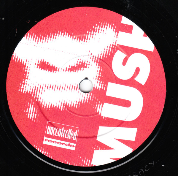 Mush - Pornotracy | Uncontrolled Records (UR 005) - 4