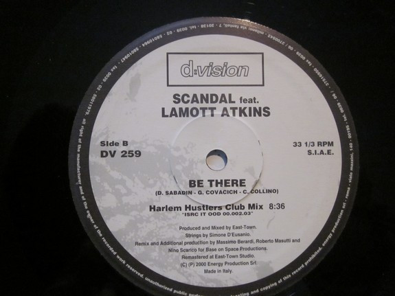 Scandal Feat. Lamott Atkins - Be There | D:vision Records (DV 259) - 2 Scandal Feat. Lamott Atkins - Be There | D:vision Records (DV 259) - 2
