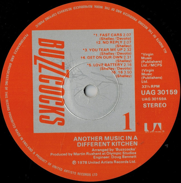 Buzzcocks - Another Music In A Different Kitchen | United Artists Records (UAG 30159) - 3