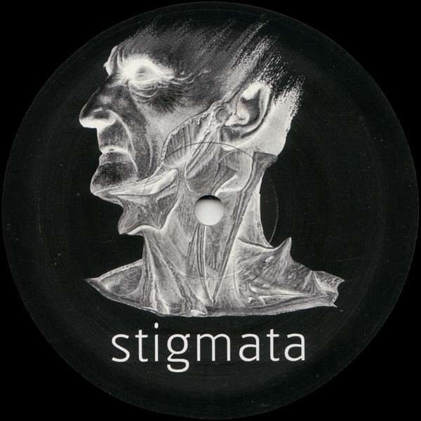 Stigmata - Stigmata 4/10 | Stigmata (STIGMA 04) - 2