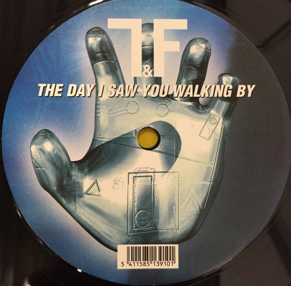 T&F - The Day I Saw You Walking By | Byte Blue (039910-12) - 2 T&F - The Day I Saw You Walking By | Byte Blue (039910-12) - 2