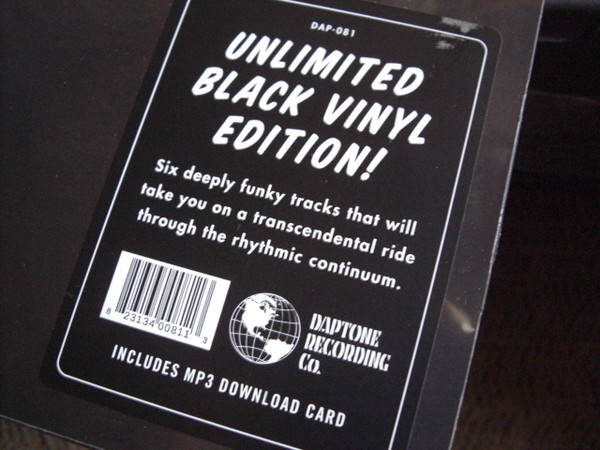 Antibalas - Hourglass | Daptone Recording Co. (DAP-081) - 3 Antibalas - Hourglass | Daptone Recording Co. (DAP-081) - 3