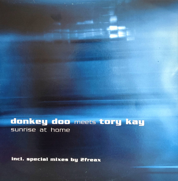 Donkey Doo Meets Tory Kay - Sunrise At Home | Bigfoot (BFT 040-12) - main