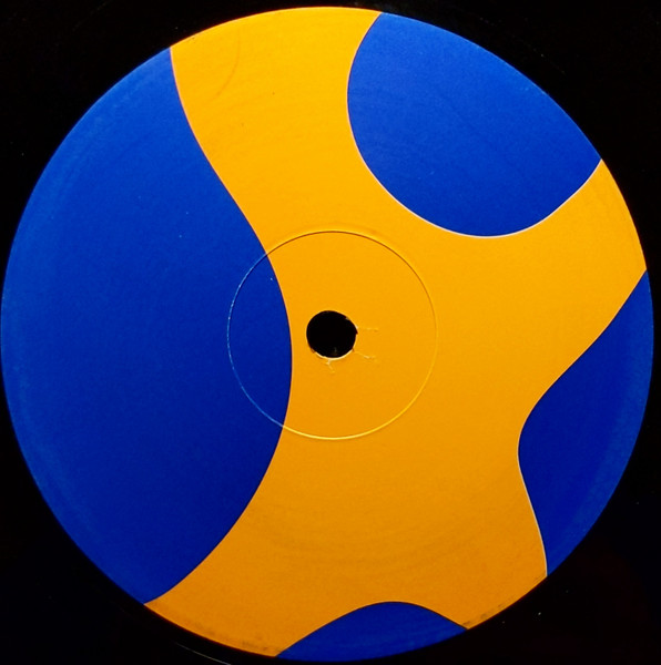 Three 'N One Presents Johnny Shaker - Pearl River | Low Sense (12SENSE24) - 3