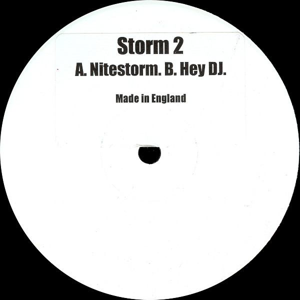 Unknown Artist - Nitestorm / Hey DJ | Not On Label (STORM002)