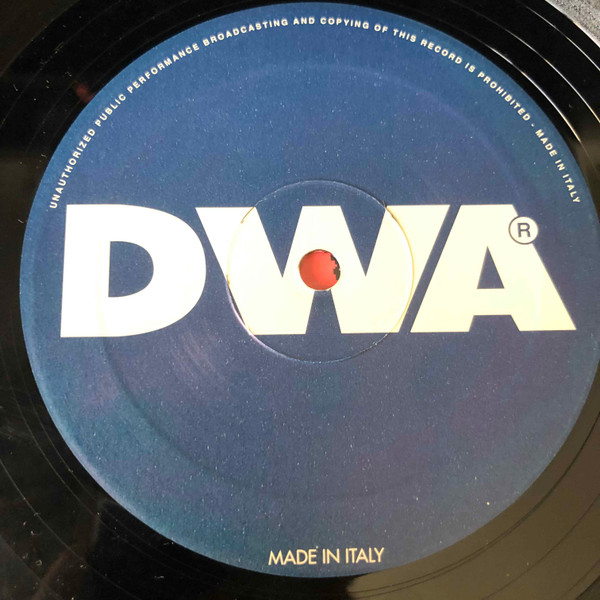 Corona - The Rhythm Of The Night (Remix) | DWA (Dance World Attack) (DWA 01.31) - 4 Corona - The Rhythm Of The Night (Remix) | DWA (Dance World Attack) (DWA 01.31) - 4