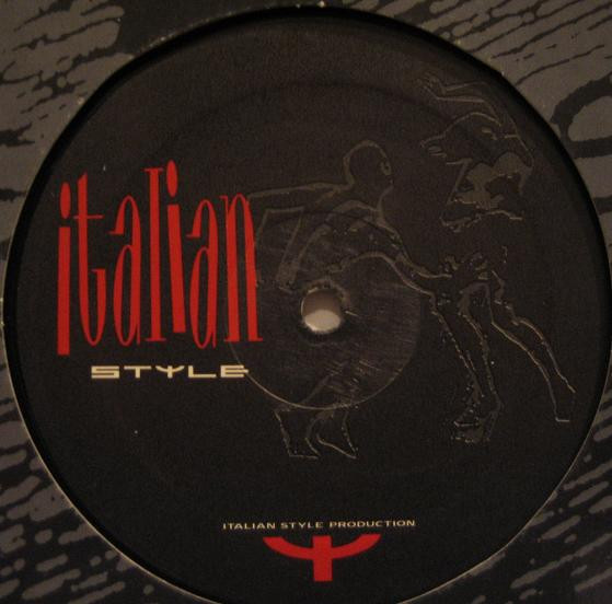 Pierre Feroldi Featuring Linda Ray - Movin Now | Italian Style Production (ISP 1005) - 2