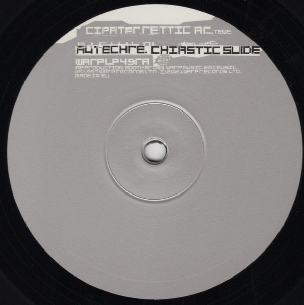 Autechre - Chiastic Slide | Warp Records (WARP LP49R) - 3 Autechre - Chiastic Slide | Warp Records (WARP LP49R) - 3