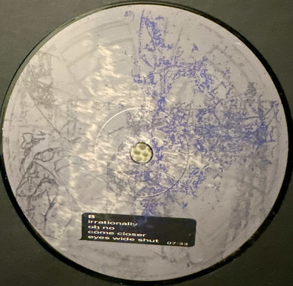 District Five - Come Closer | Stone Pixels (SPR00009) - 4