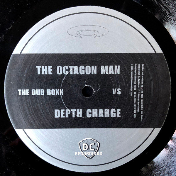 The Octagon Man vs. Depth Charge - The Toy Boxx | D.C. Recordings (DC 27) - 2 The Octagon Man vs. Depth Charge - The Toy Boxx | D.C. Recordings (DC 27) - 2