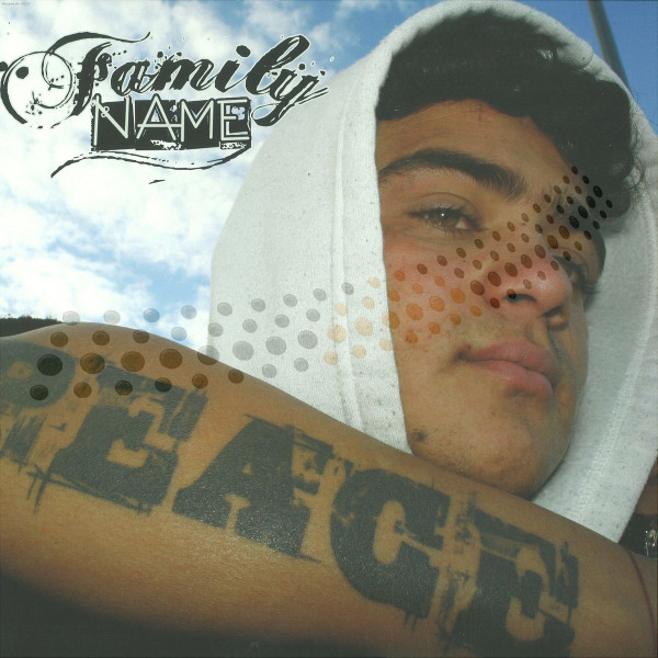Apm 001 - Migrants ep | Family NAME (328)