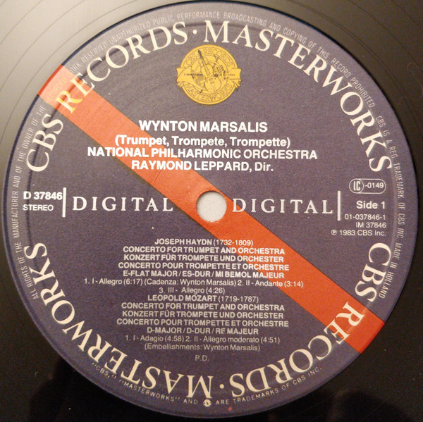 Joseph Haydn • Johann Nepomuk Hummel • Leopold Mozart , Wynton Marsalis , National Philharmonic Orchestra , Raymond Leppard - Trumpet Concertos | CBS Masterworks (D 37846) - 3