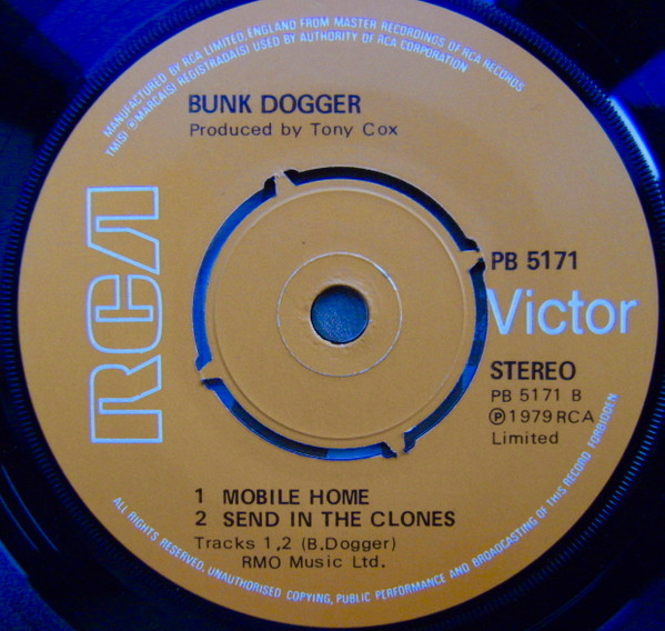 Bunk Dogger - With One Bound He Was Free | RCA (PB 5171) - 4