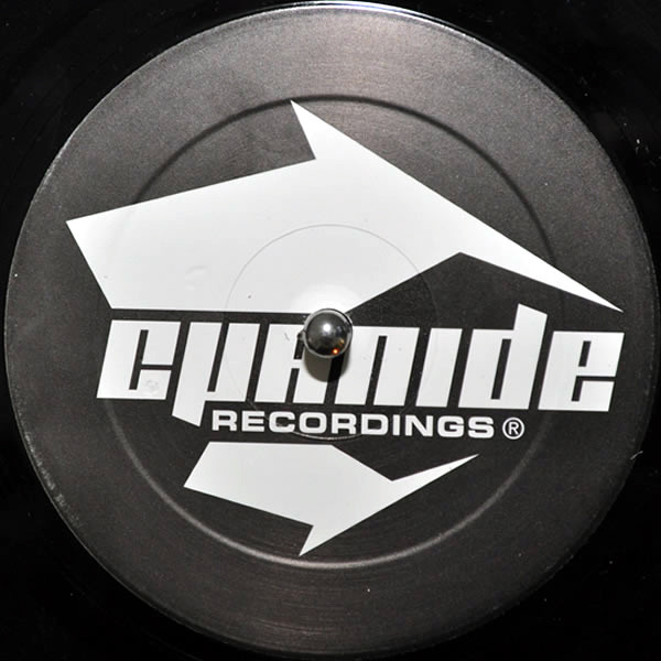 Vector Burn - Quiet Wars / Frozen Light | Cyanide Recordings (CYAN 03) - 2