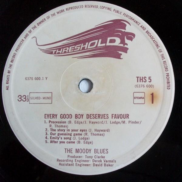 The Moody Blues - Every Good Boy Deserves Favour | Threshold (THS 5) - 2 The Moody Blues - Every Good Boy Deserves Favour | Threshold (THS 5) - 2