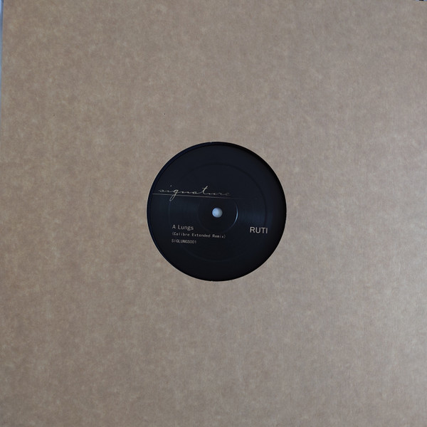 Ruti Olajugbagbe - Lungs (Calibre Extended Remixes) | Signature Records (SIGLUNGS001)