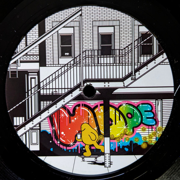 Luca Olivotto - It's Too Dark EP | Small Great Things (SGT011) - 2 Luca Olivotto - It's Too Dark EP | Small Great Things (SGT011) - 2