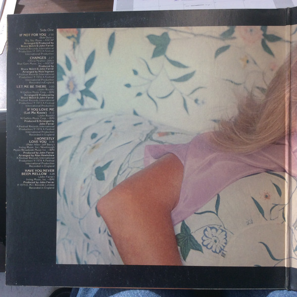Olivia Newton-John - Olivia Newton-John's Greatest Hits | MCA Records (MCA-3028) - 3 Olivia Newton-John - Olivia Newton-John's Greatest Hits | MCA Records (MCA-3028) - 3