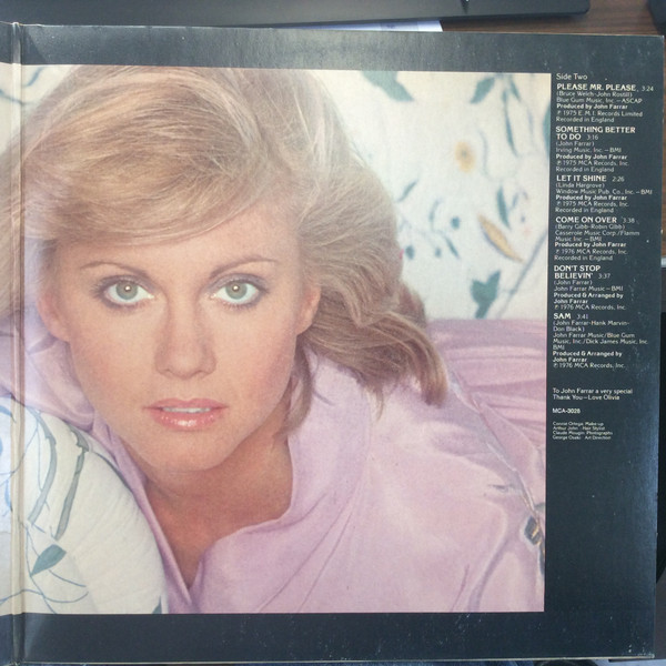 Olivia Newton-John - Olivia Newton-John's Greatest Hits | MCA Records (MCA-3028) - 4 Olivia Newton-John - Olivia Newton-John's Greatest Hits | MCA Records (MCA-3028) - 4