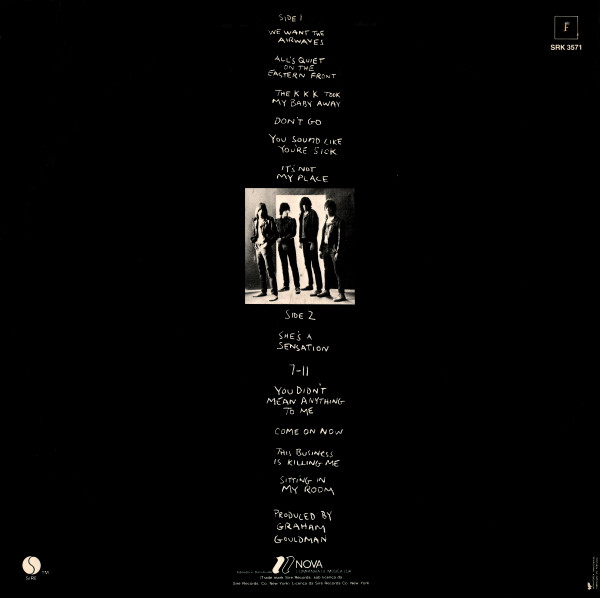 Ramones - Pleasant Dreams | Sire (SRK 3571) - 2