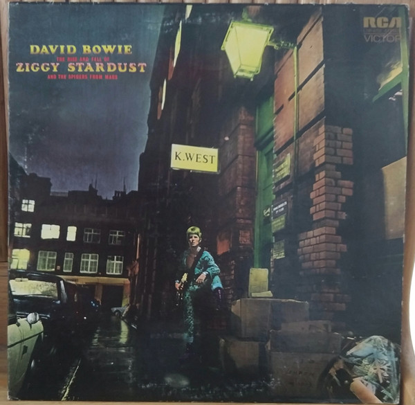 David Bowie - The Rise And Fall of Ziggy Stardust And The Spiders From Mars | RCA Victor (LSP-4702)
