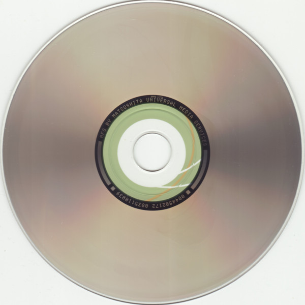 Nelly Furtado - Whoa, Nelly! | DreamWorks Records (DRMF-13619-2) - 4