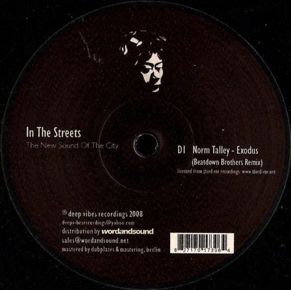 Various - In The Streets | Deep Vibes Recordings (DVR 005)