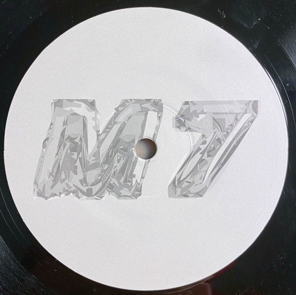 Maurizio - M7 | Maurizio (M07)