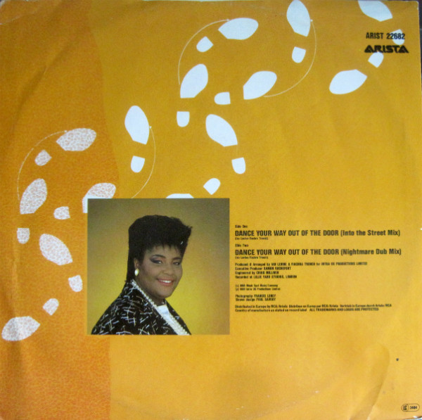Sharon Dee Clarke - Dance Your Way Out Of The Door | Arista (ARIST 22682) - 2