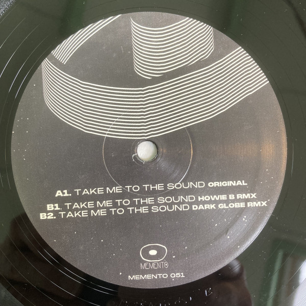 Dark Globe - Take Me To The Sound / Howie B Remix | Memento (MEMENTO 051) - 2 Dark Globe - Take Me To The Sound / Howie B Remix | Memento (MEMENTO 051) - 2