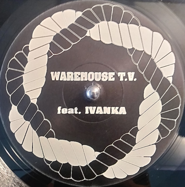 Warehouse T.V. Feat. Ivanka - Subway | Underground Music Department (UMD) (UMD 128) - 3